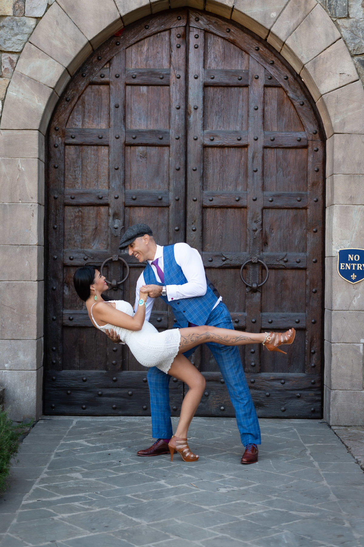 engagement photos of couple in castle