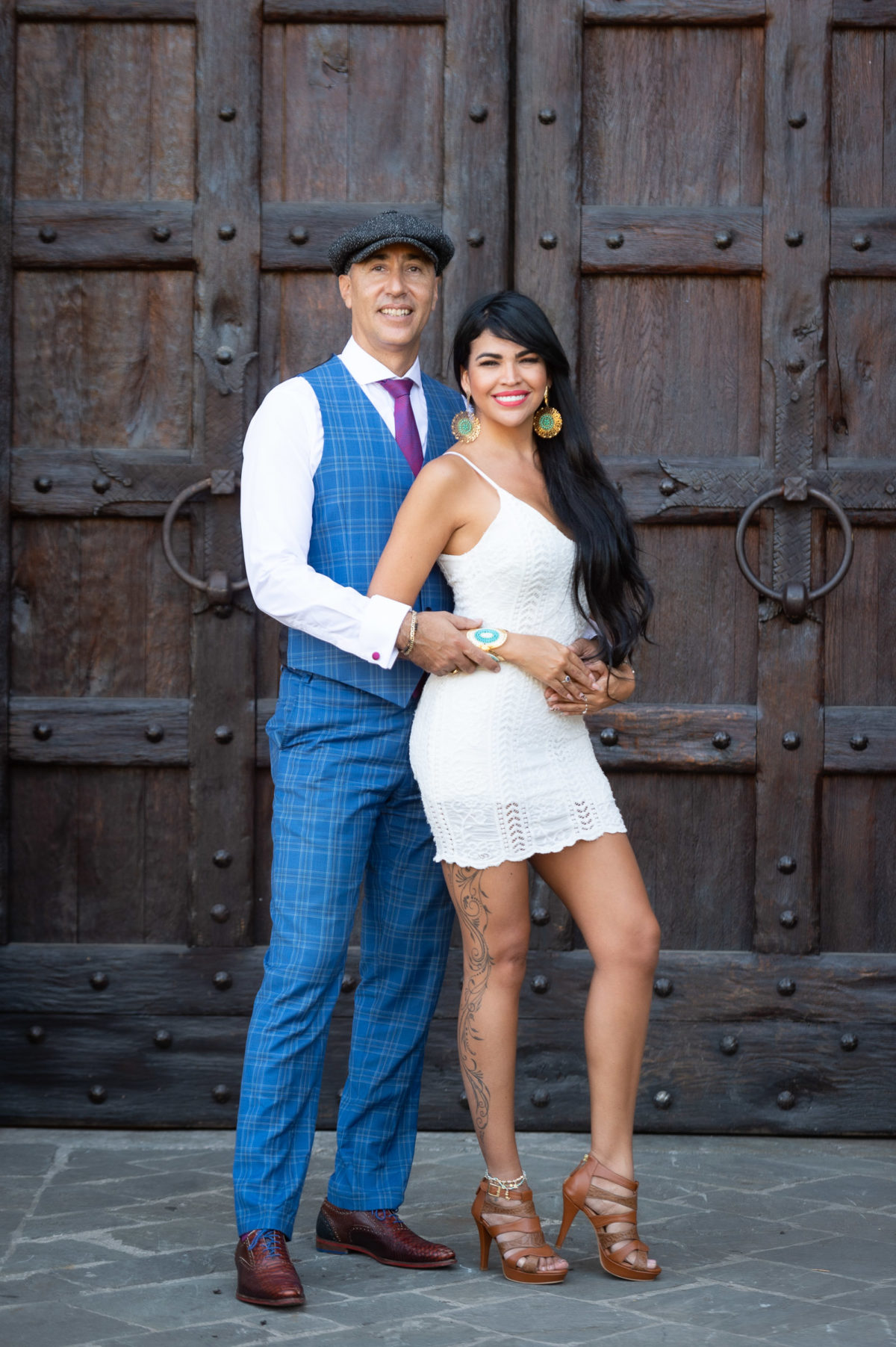 engagement photos of couple in castle