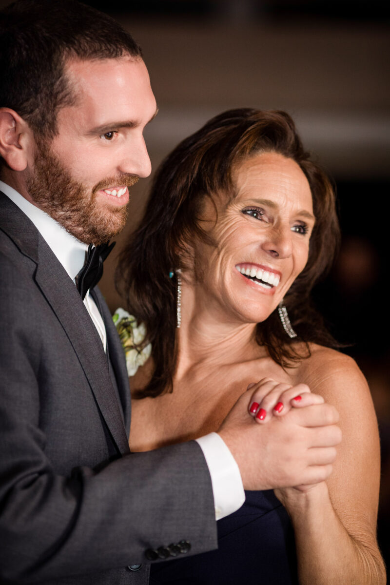 groom dancing with his mother