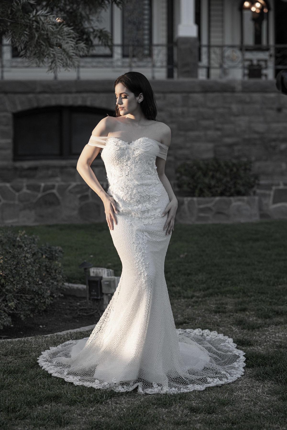 bride alone high fashion portrait newhall mansion