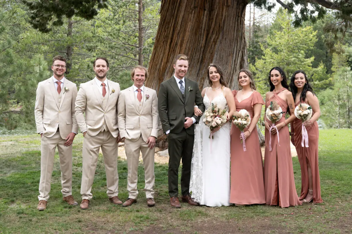 Bride and Groom with wedding party portrait